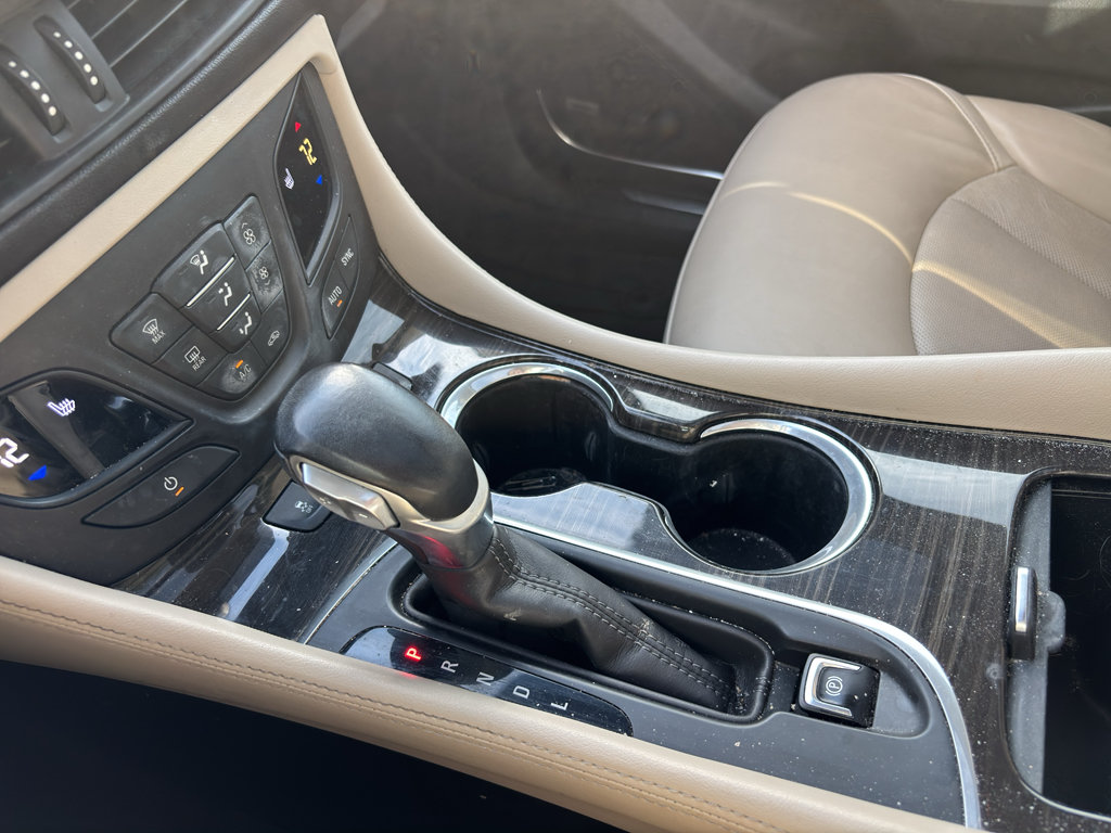 Used 2020 Buick Envision Premium AWD/4WD image 24