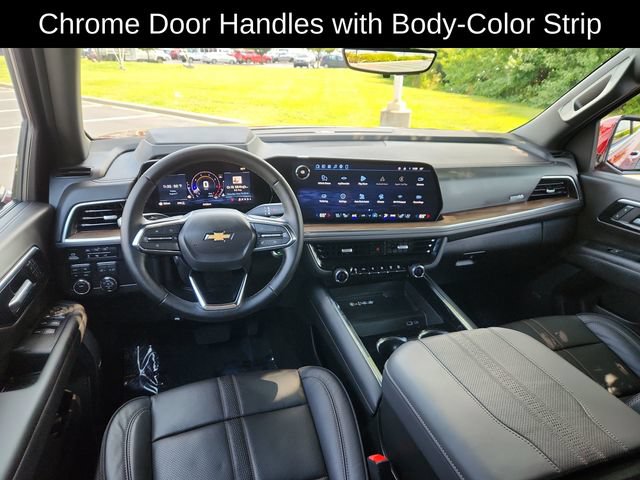 Used 2025 Chevrolet Suburban High Country AWD/4WD image 37