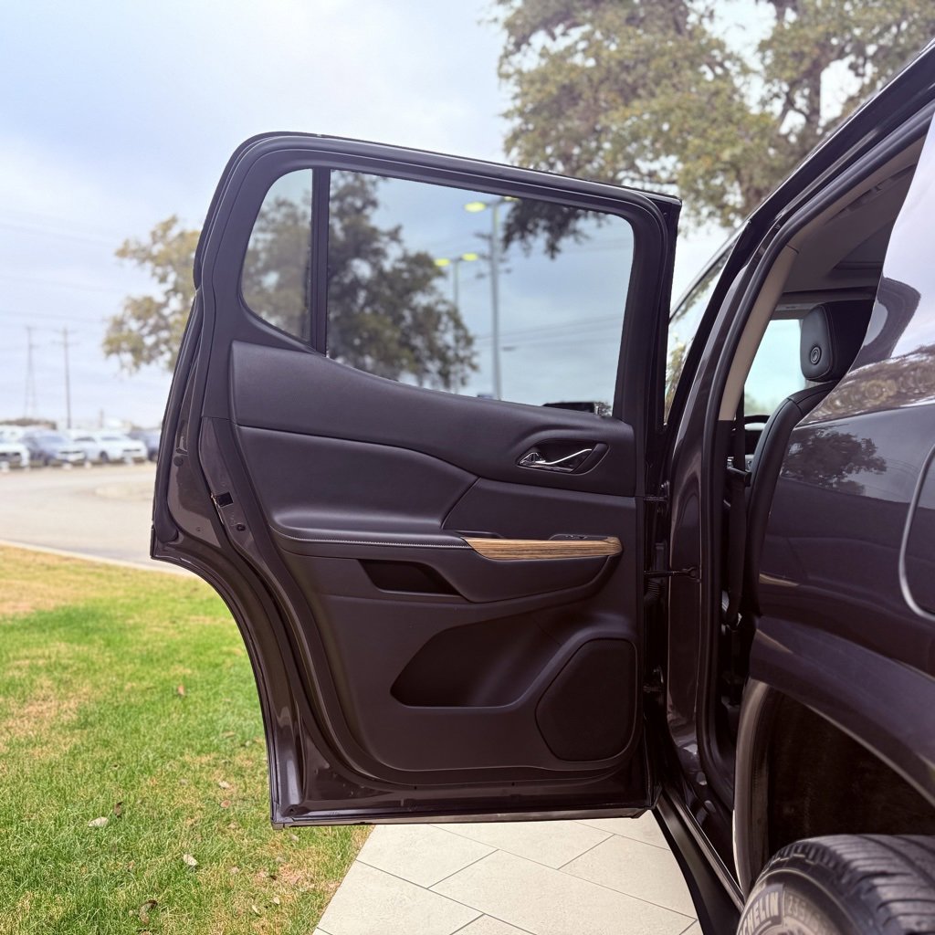 Used 2019 GMC Acadia Denali w/ Technology Package image 25