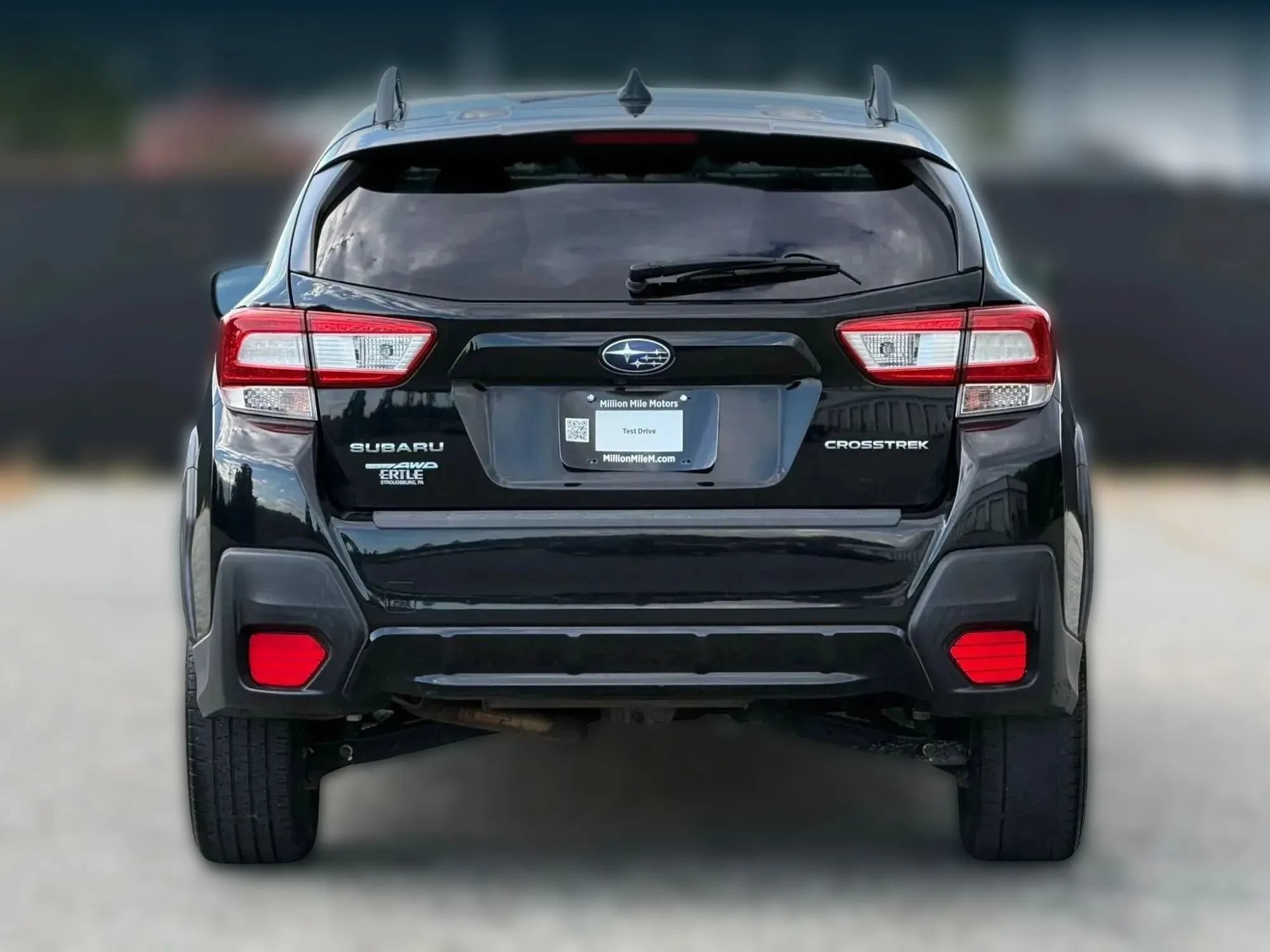 Used 2018 Subaru Crosstrek 2.0i Premium AWD/4WD image 4