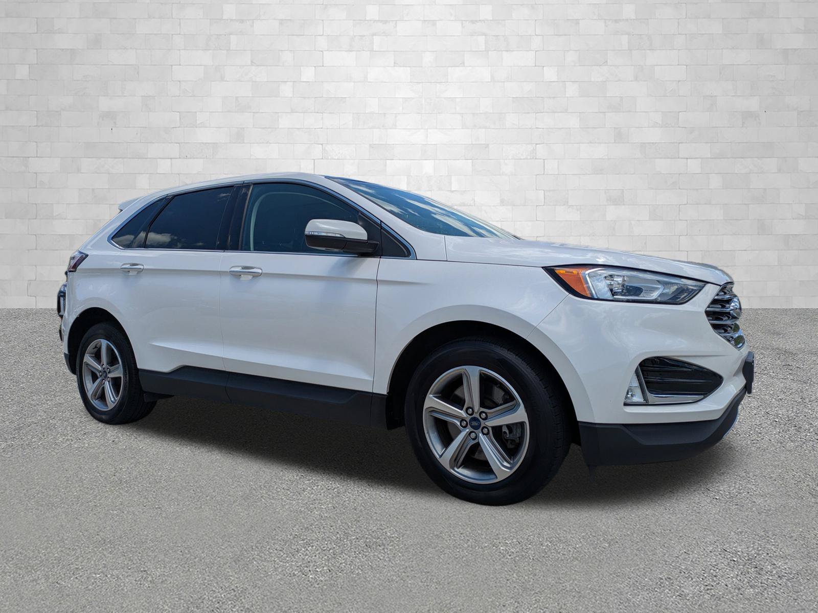 Used 2019 Ford Edge Titanium w/ Cold Weather Package