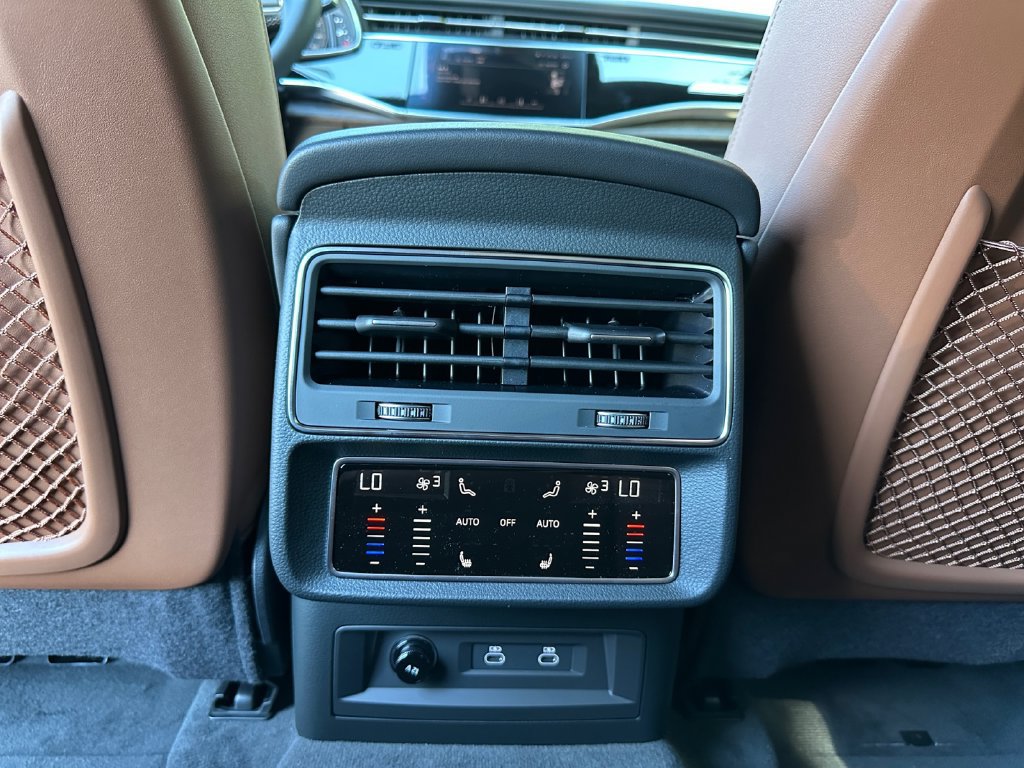 New 2027 Audi Q8 Premium Plus AWD/4WD image 22