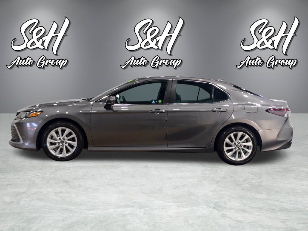 Used 2024 Toyota Camry LE FWD image 13