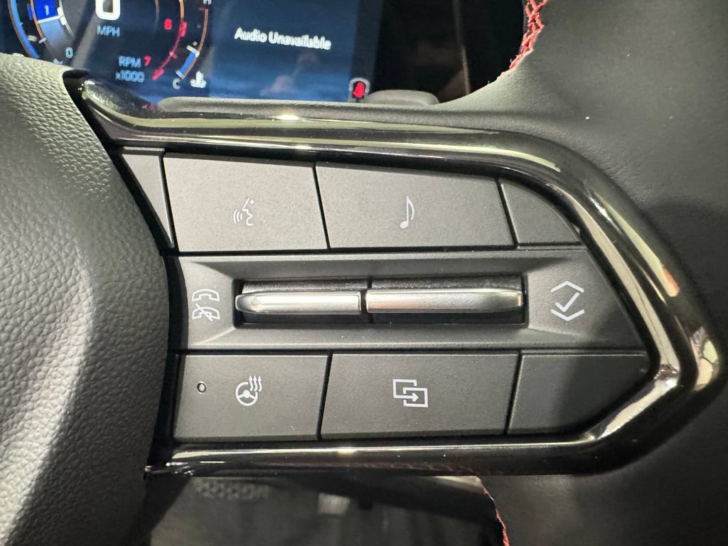 New 2026 Chevrolet Equinox RS w/ Convenience Package III AWD/4WD image 17