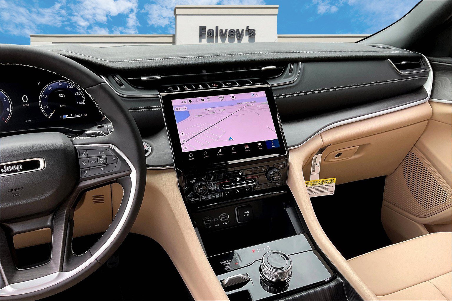 New 2025 Jeep Grand Cherokee Limited image 7