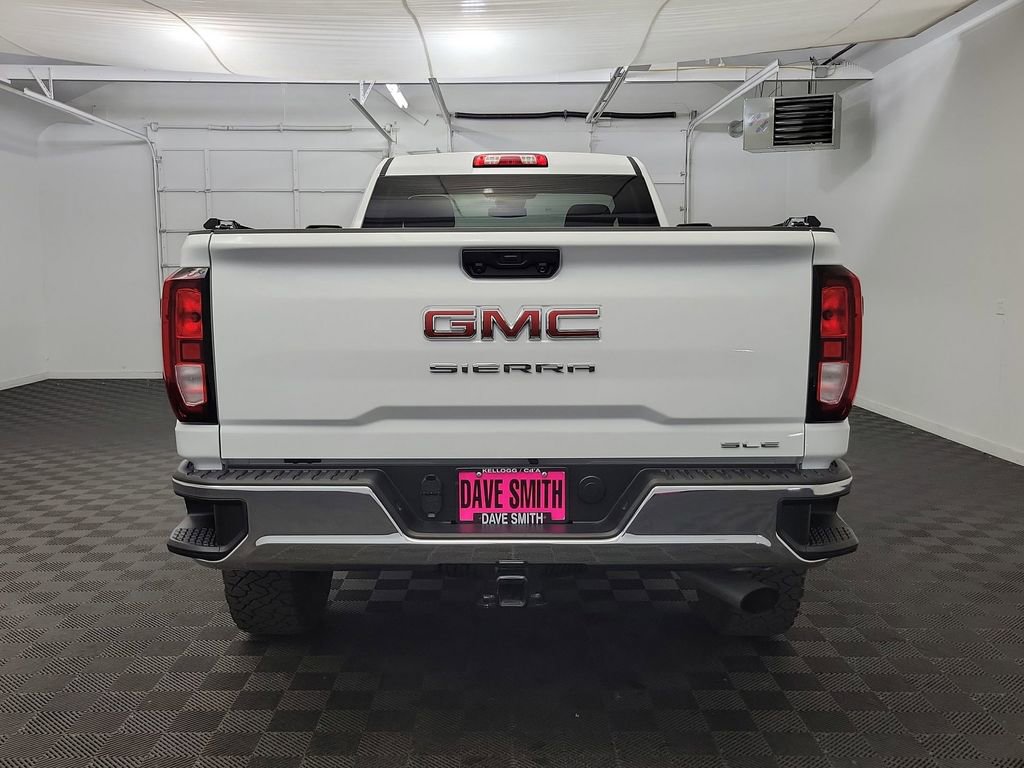 Used 2025 GMC Sierra 3500 SLE w/ SLE Convenience Package image 9
