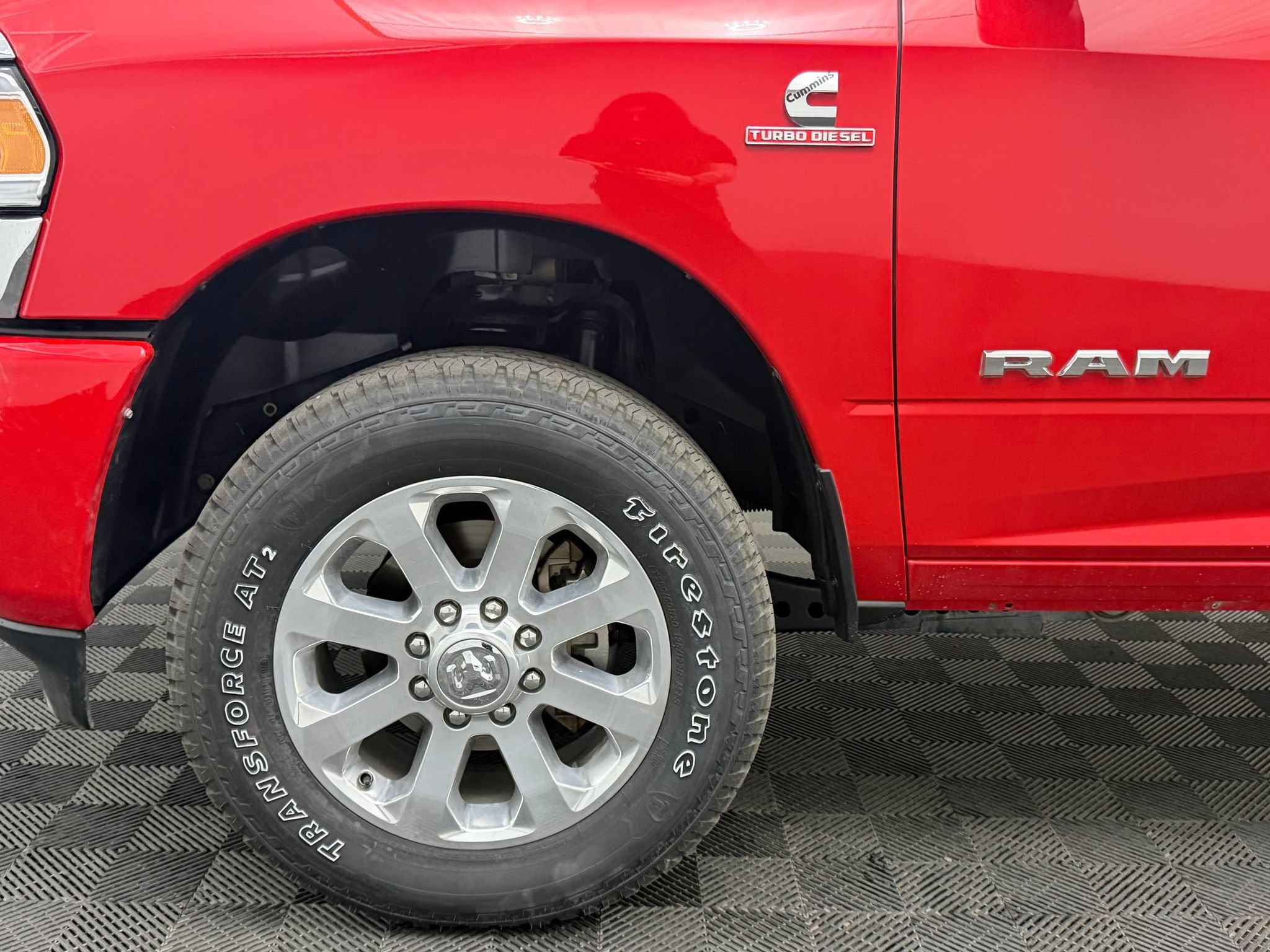 Used 2024 RAM 3500 Laramie AWD/4WD image 10