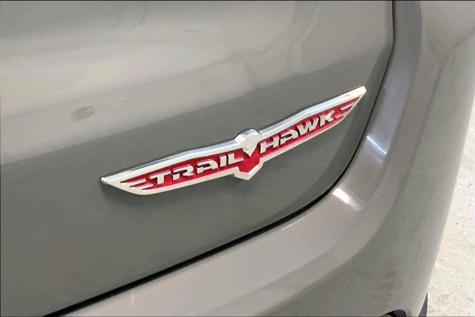 Used 2019 Jeep Compass Trailhawk AWD/4WD image 28