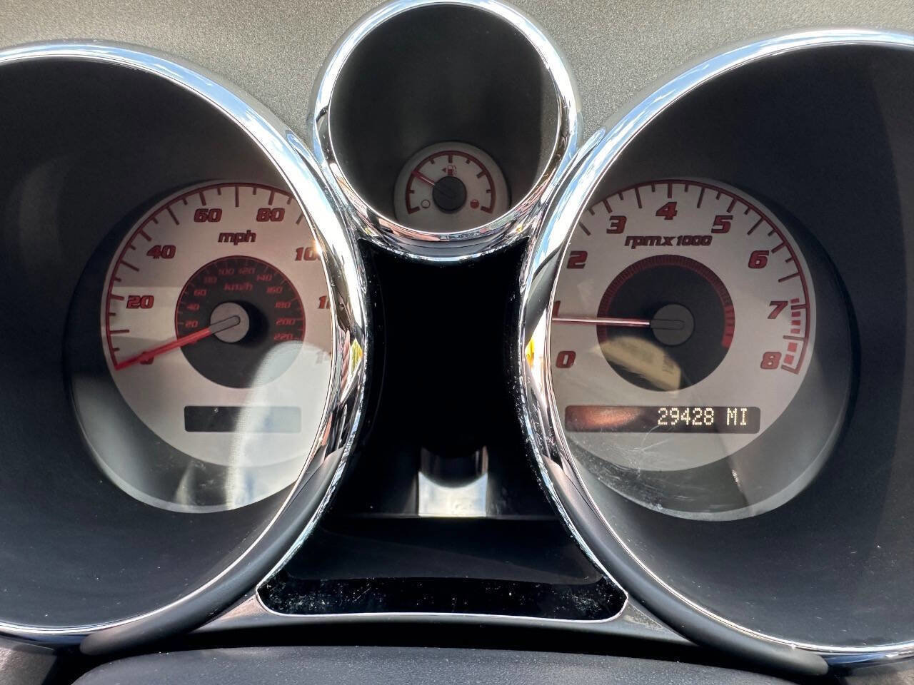 Used 2008 Pontiac Solstice Convertible w/ Premium Package RWD image 25