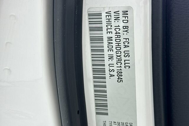 Used 2024 Dodge Durango GT image 39