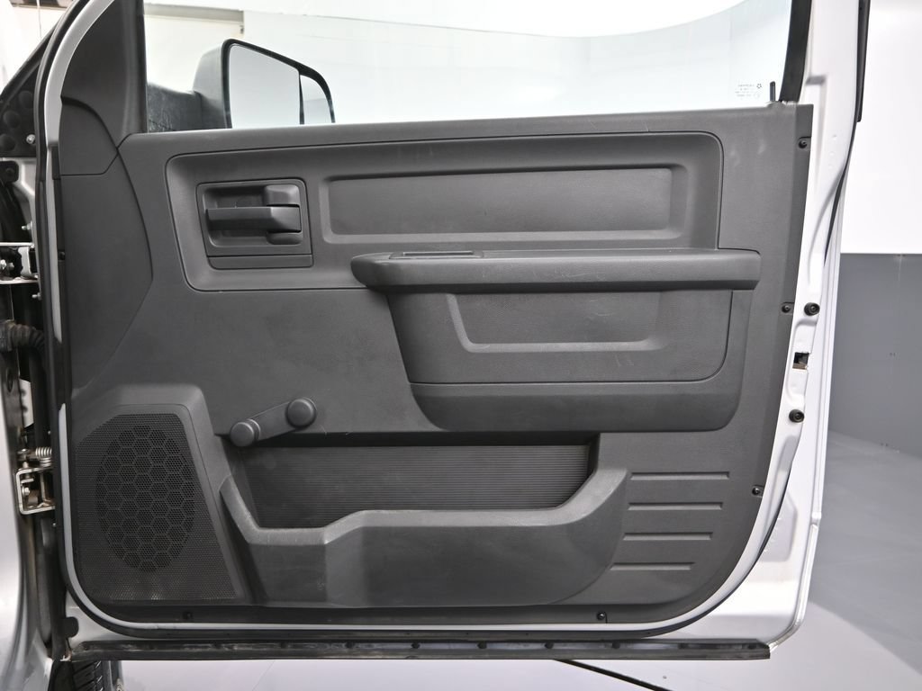 Used 2011 RAM 3500 ST w/ Trailer Brake Control Group AWD/4WD image 34