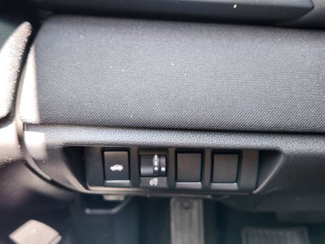 Used 2022 Subaru Legacy Premium AWD/4WD image 23