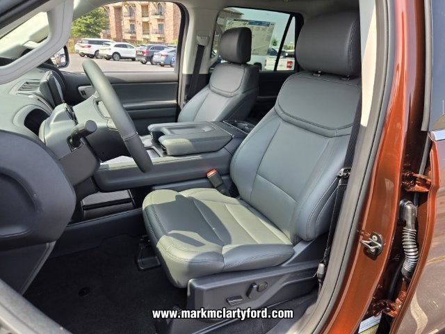 New 2027 Ford Expedition Active RWD image 8
