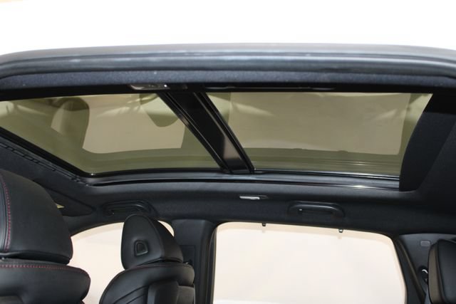 Used 2022 Acura MDX A-Spec AWD/4WD image 11