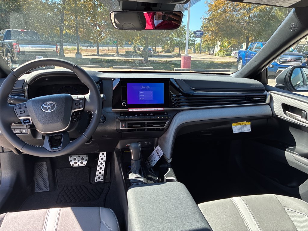 New 2026 Toyota Camry SE w/ Convenience Package FWD image 17