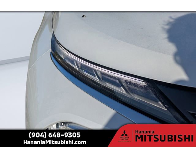 Used 2025 Mitsubishi Outlander SE image 9
