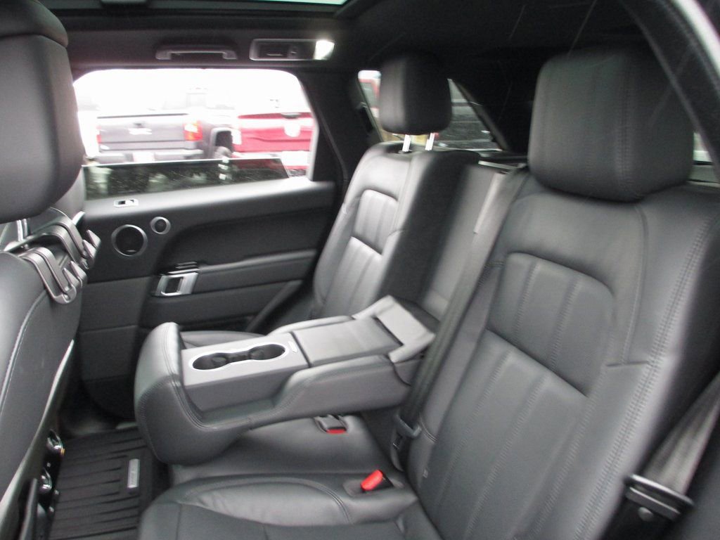 Used 2021 Land Rover Range Rover Sport HSE Silver Edition image 20