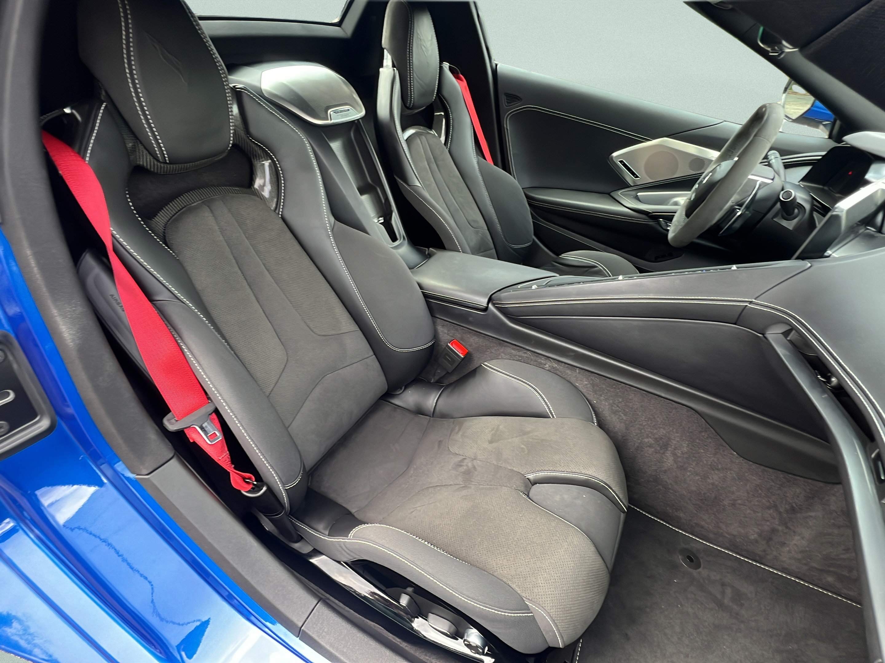 Used 2023 Chevrolet Corvette Stingray Preferred Conv w/ Z51 Performance Package RWD image 9