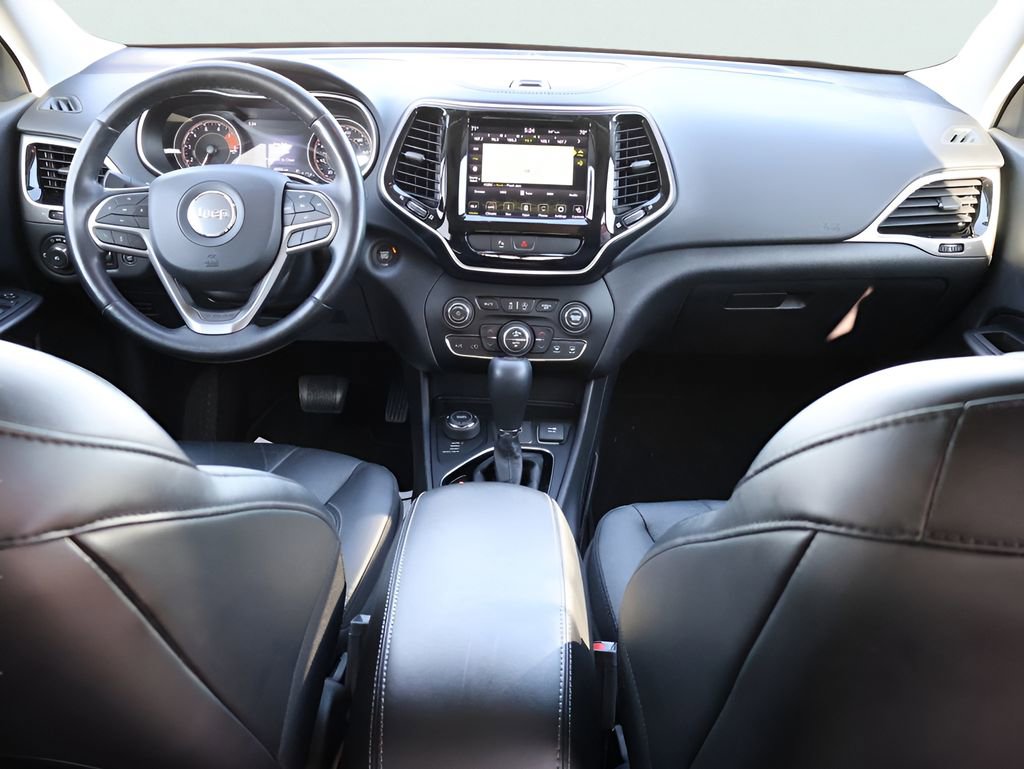Used 2020 Jeep Cherokee Limited image 16