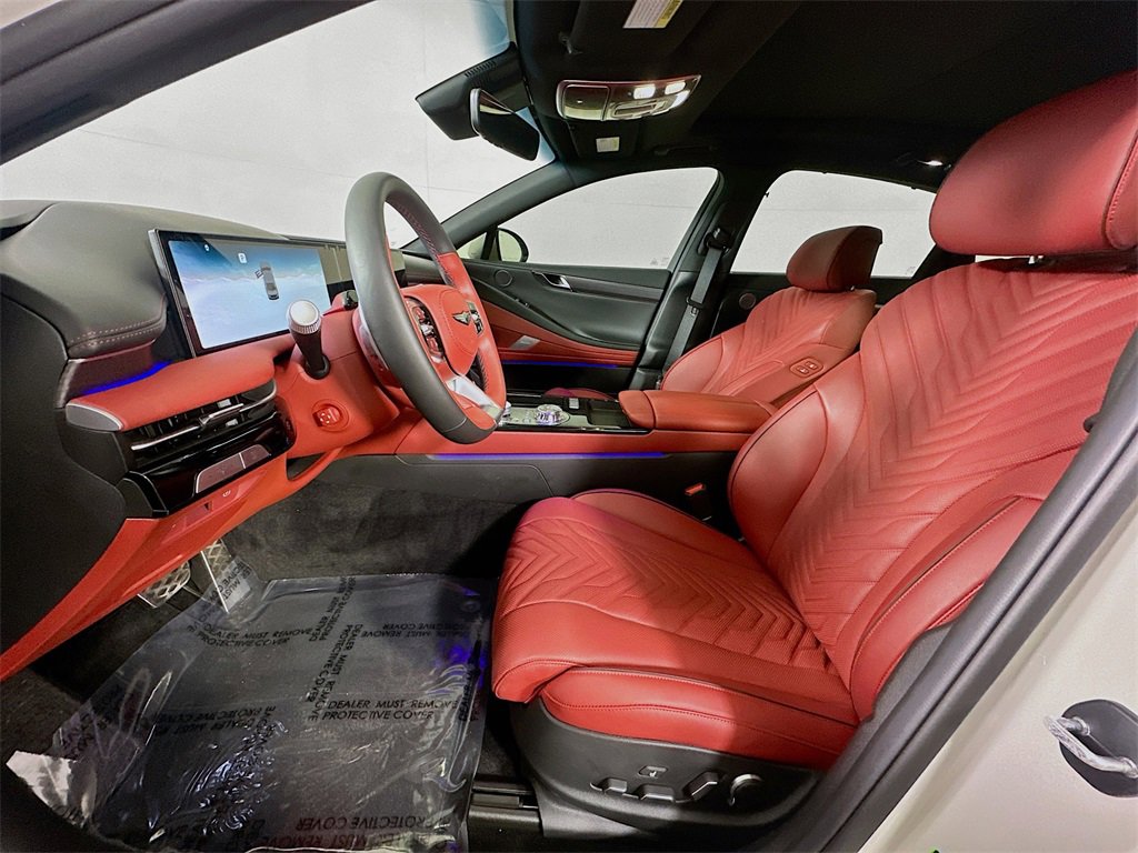 Used 2025 Genesis G80 3.5T Sport image 14