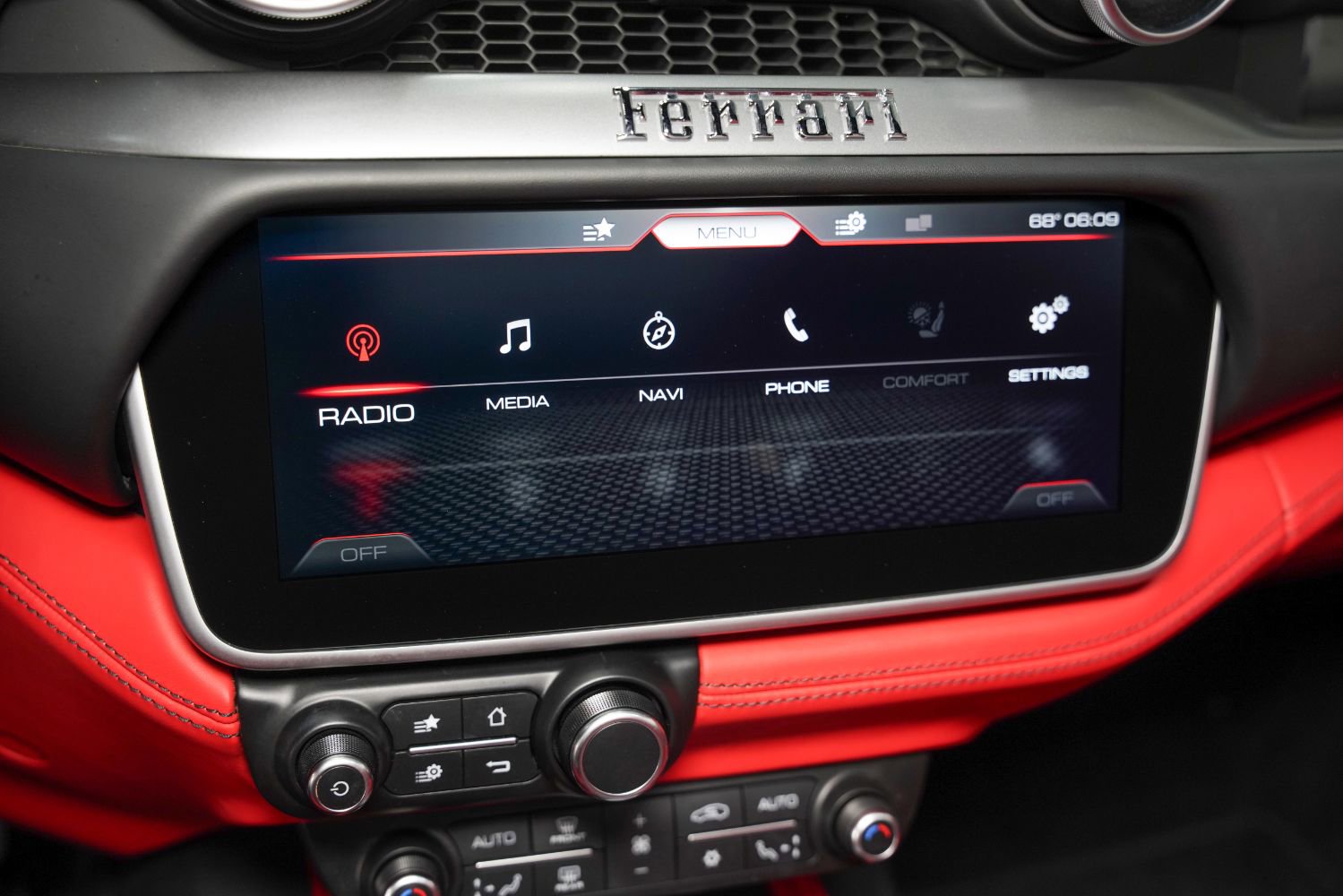 Used 2022 Ferrari Portofino M RWD image 45