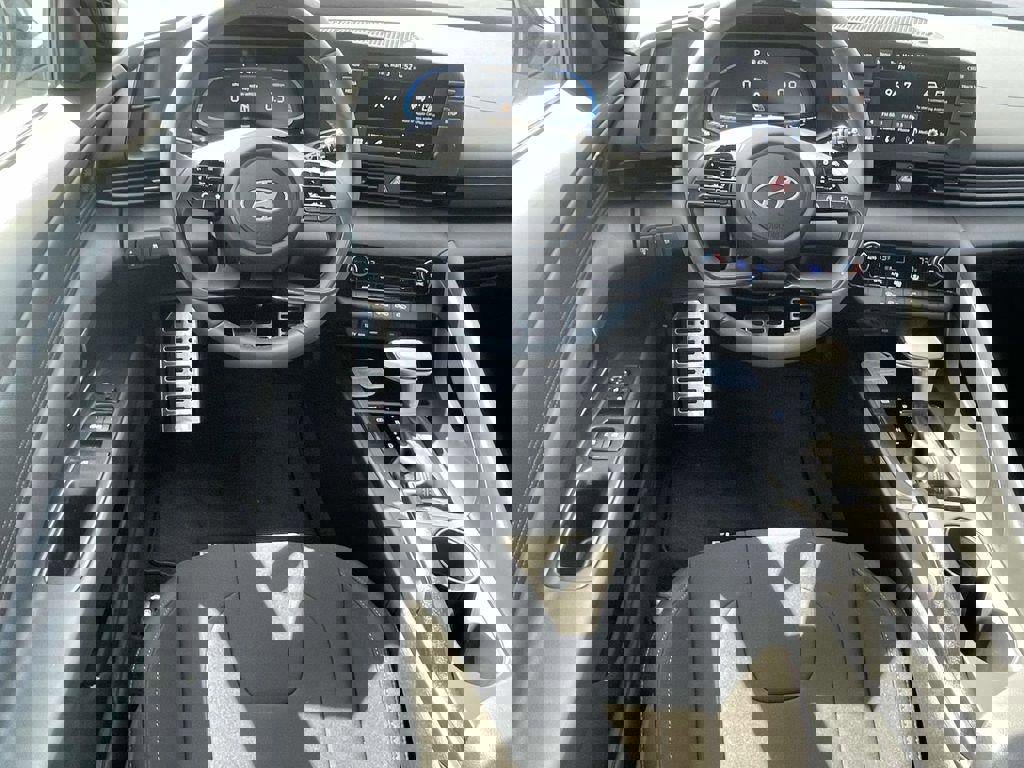 New 2026 Hyundai Elantra Sport image 29