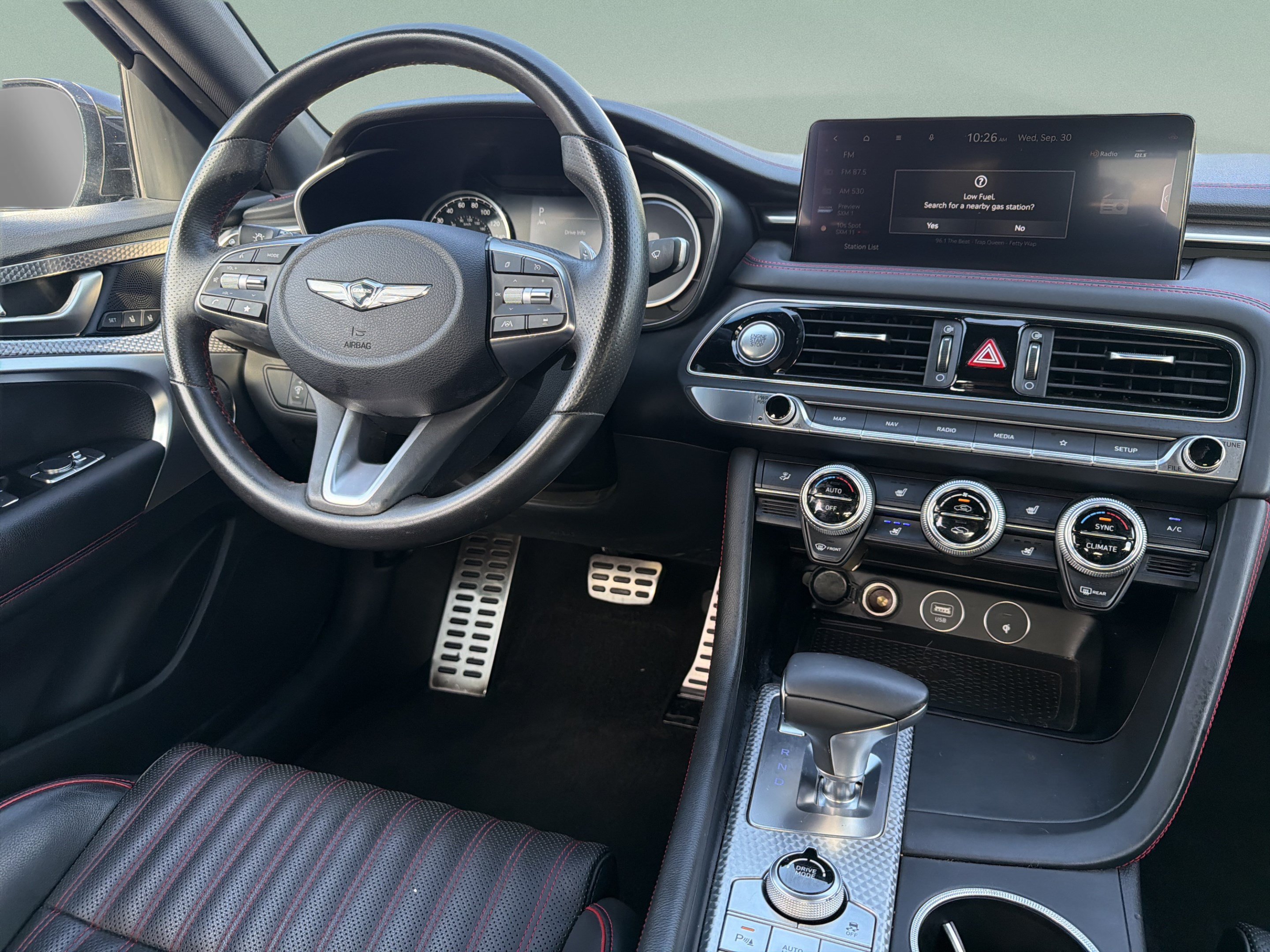 Used 2023 Genesis G70 2.0T w/ Sport Prestige Package RWD image 10