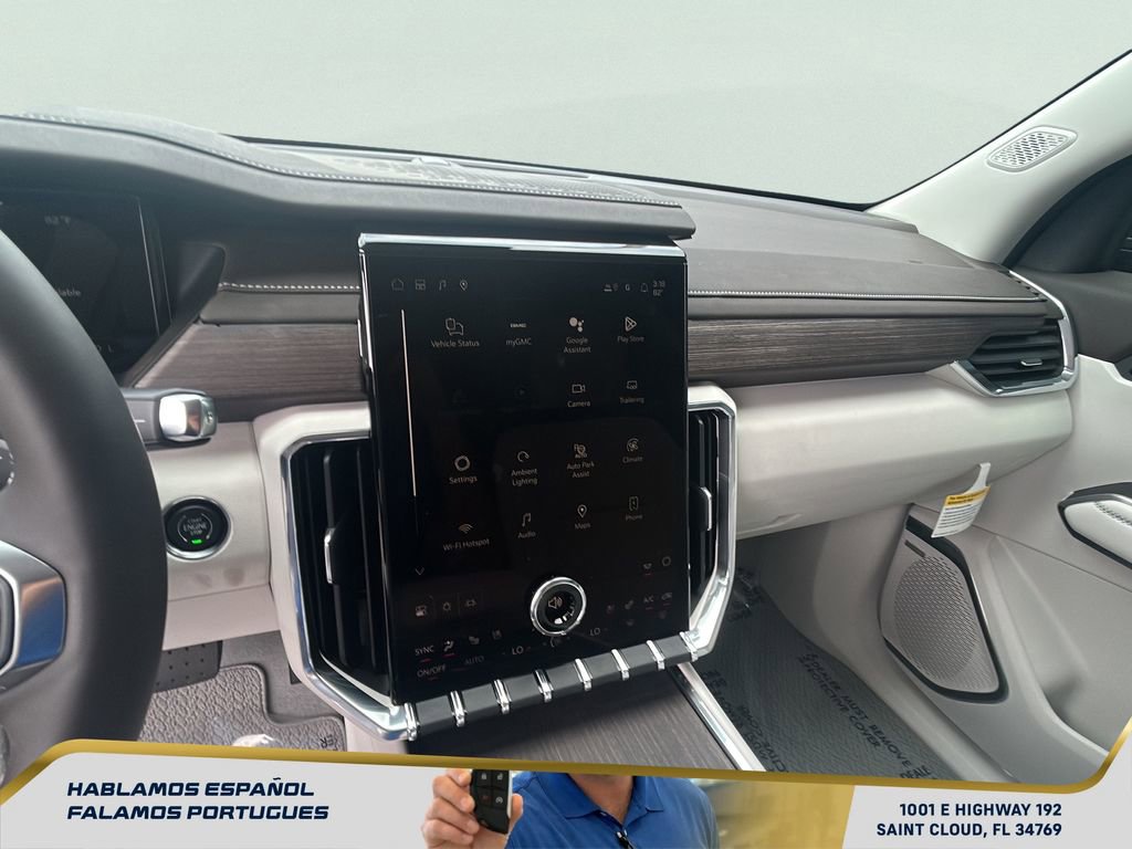 New 2026 GMC Acadia Denali w/ Super Cruise Package image 19