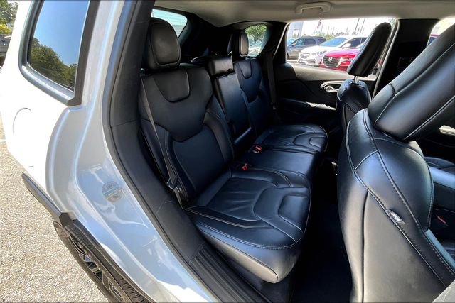 Used 2023 Jeep Cherokee Altitude Lux image 22