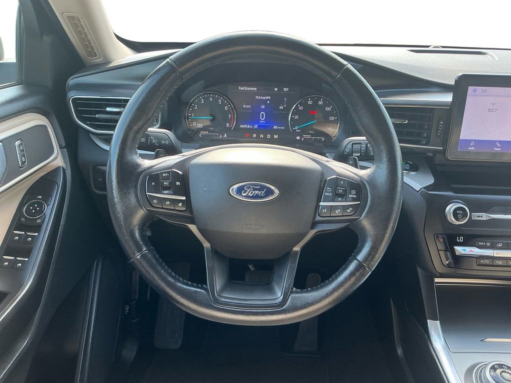 Used 2020 Ford Explorer XLT w/ Equipment Group 202A RWD image 18