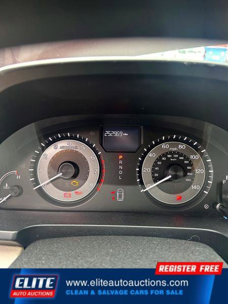 Used 2016 Honda Odyssey LX image 15