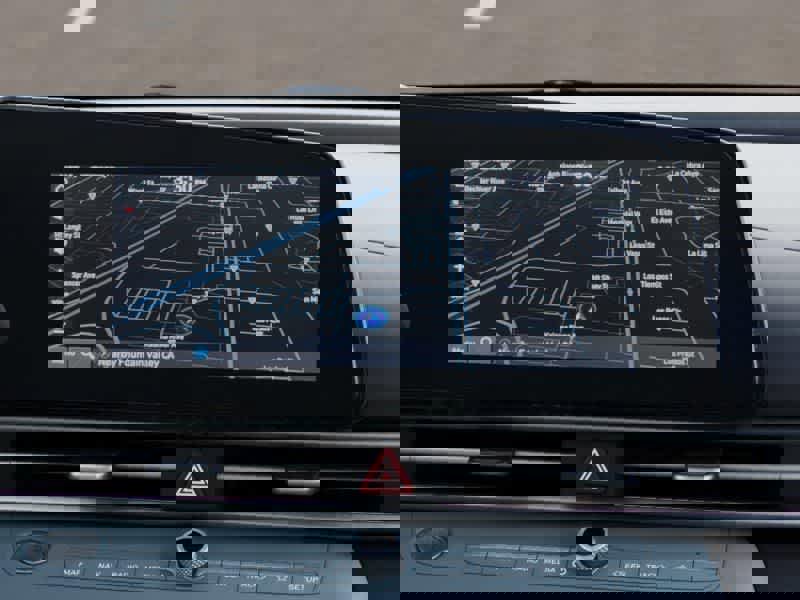 New 2025 Hyundai Elantra Limited image 13