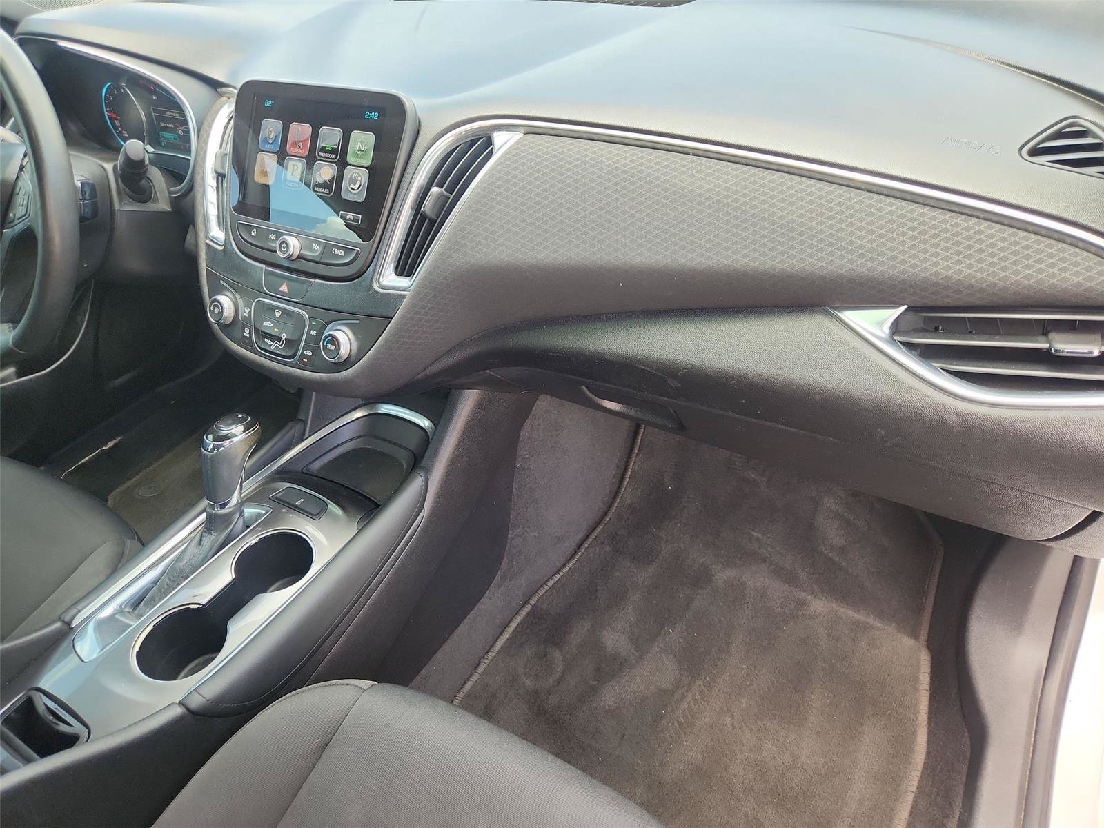 Used 2016 Chevrolet Malibu LT FWD image 28