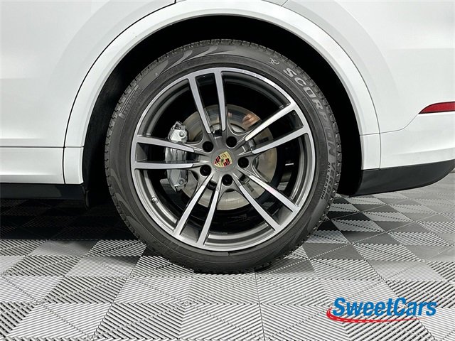Used 2023 Porsche Cayenne Turbo image 52