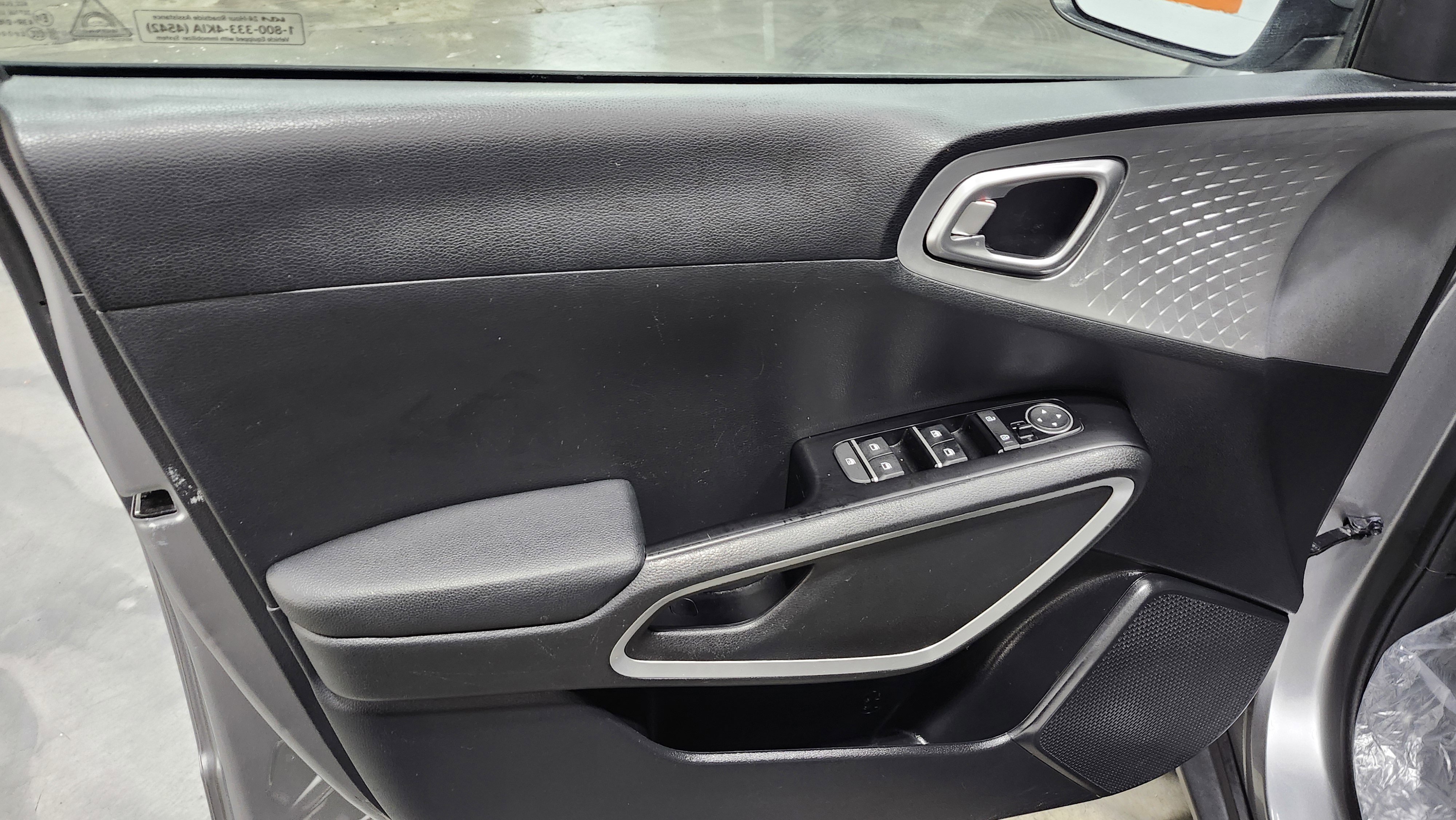 Used 2024 Kia Soul LX w/ Option Group 015 image 21