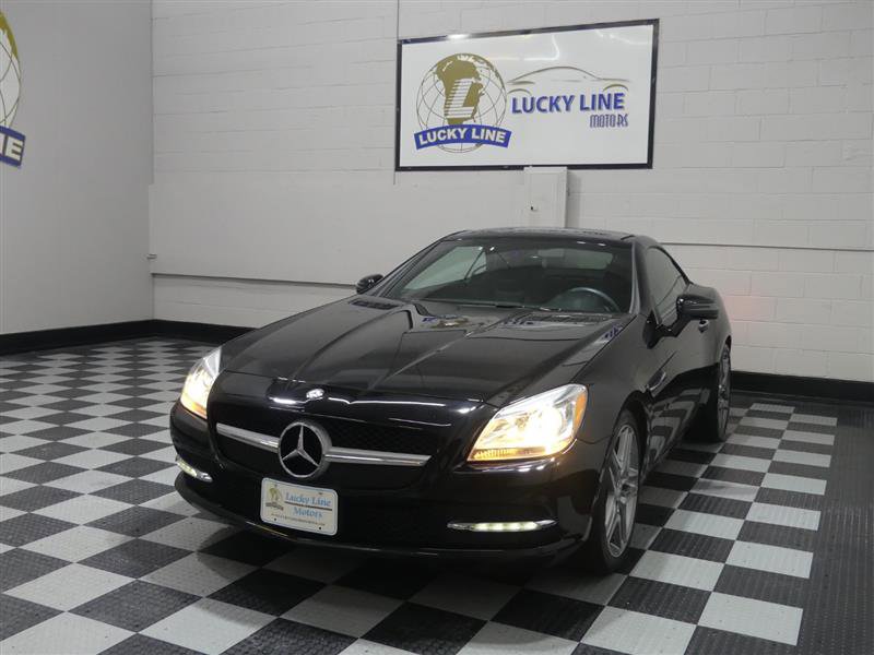 Used 2014 Mercedes-Benz SLK 250 image 4