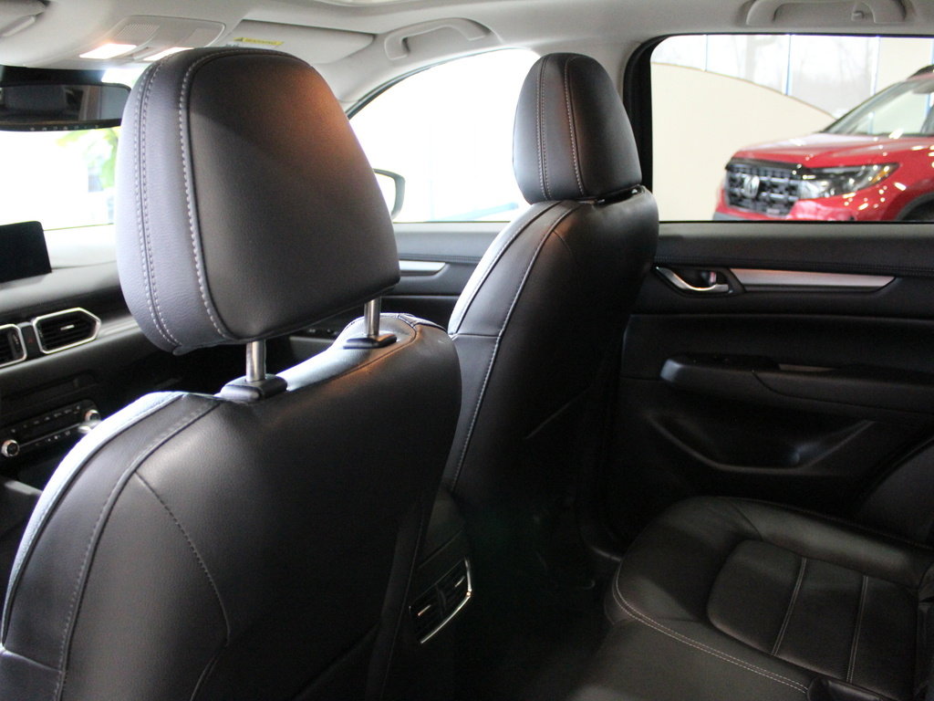 Used 2024 MAZDA CX-5 AWD 2.5 S w/ Preferred Package image 16