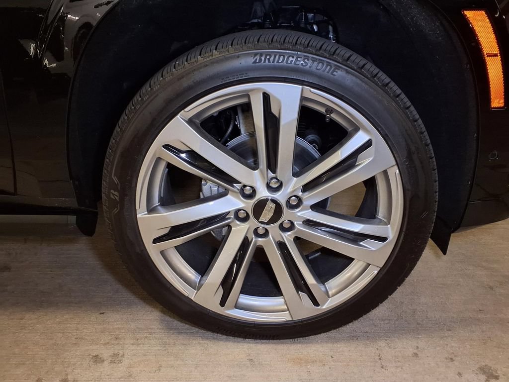 New 2026 Cadillac Escalade ESV Platinum Sport AWD/4WD image 5