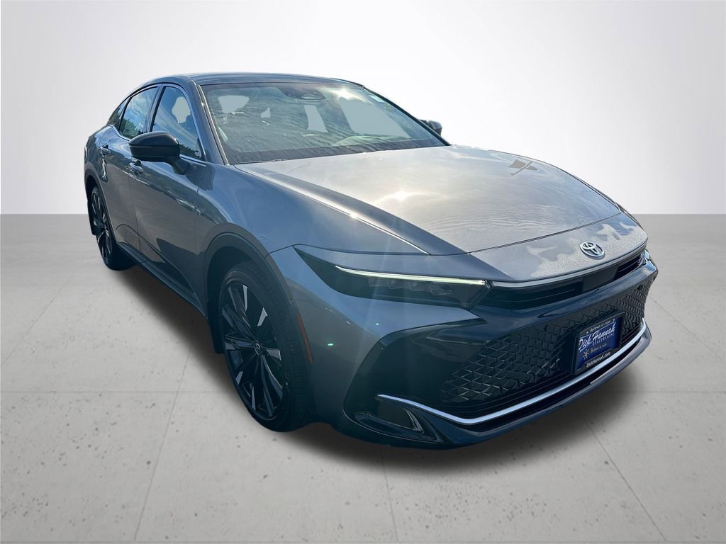 New 2026 Toyota Crown Platinum image 5