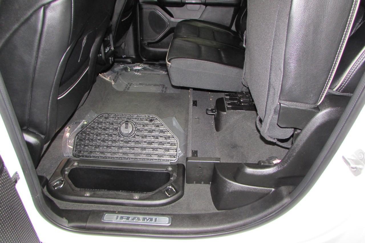 Used 2023 RAM 1500 Limited w/ Body Color Bumper Group AWD/4WD image 32