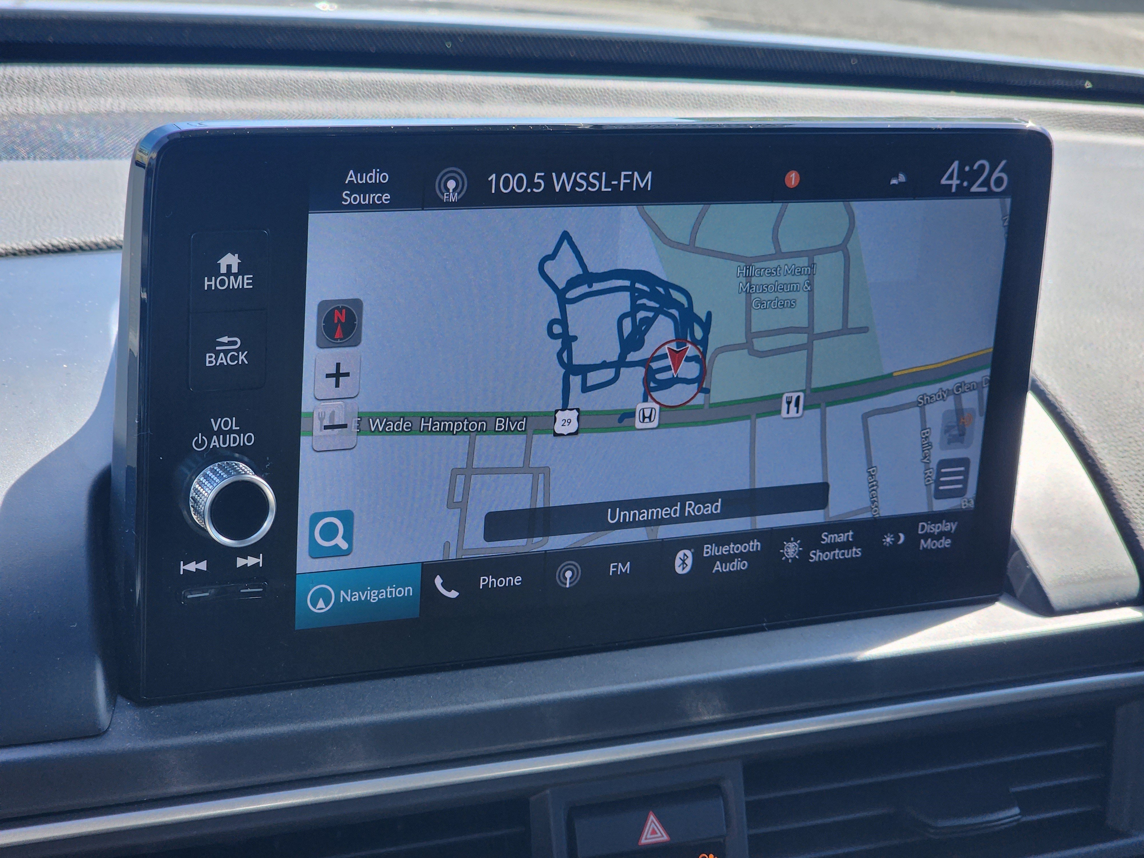 Certified 2025 Honda Pilot Touring image 18