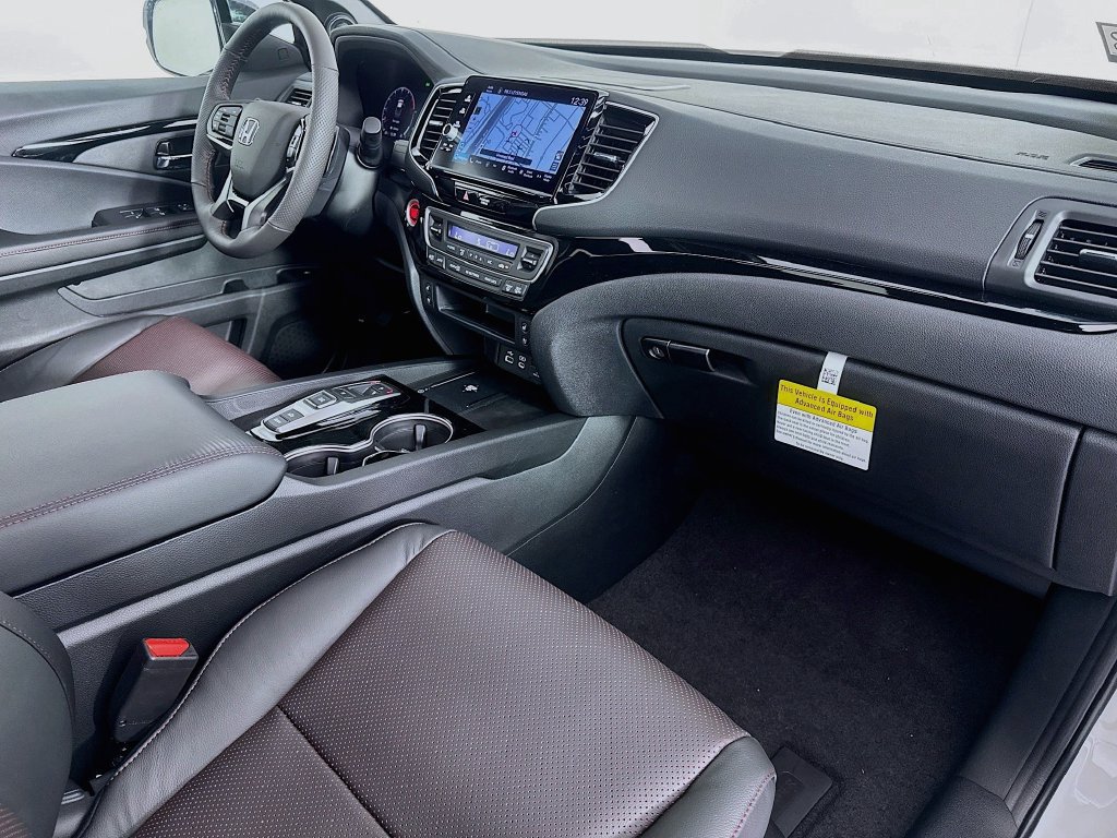 New 2026 Honda Ridgeline Black Edition image 39