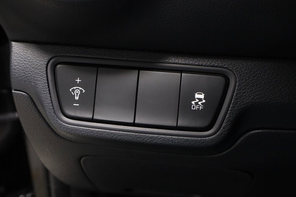 Used 2024 Kia Forte LXS FWD image 26