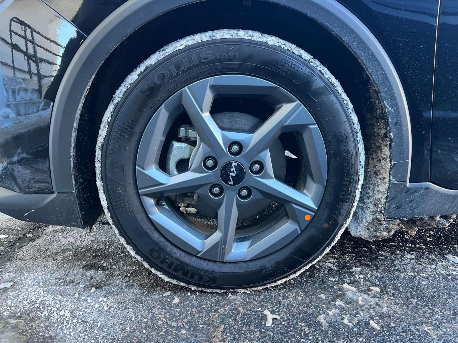 Used 2025 Kia K4 LXS image 29