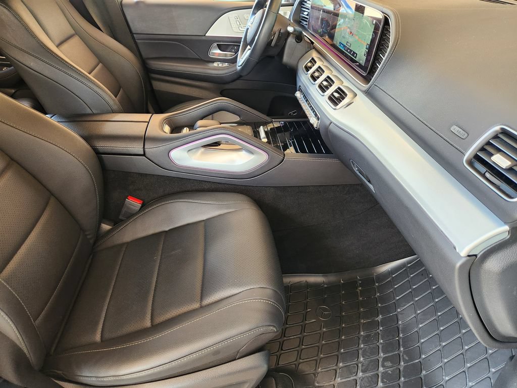 Used 2022 Mercedes-Benz GLS 450 4MATIC image 16