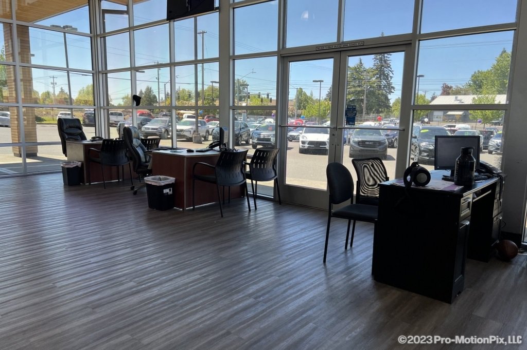 Used 2002 Hyundai Elantra GT FWD image 29