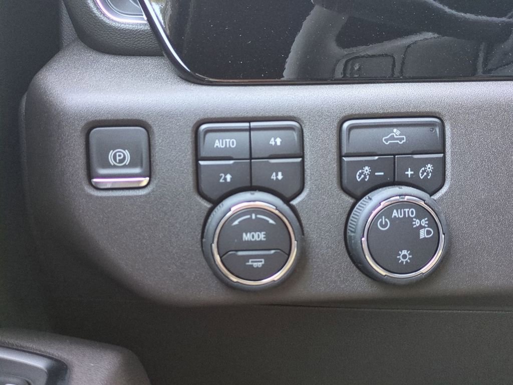 New 2026 Chevrolet Silverado 1500 LT w/ All Star Edition Plus image 18