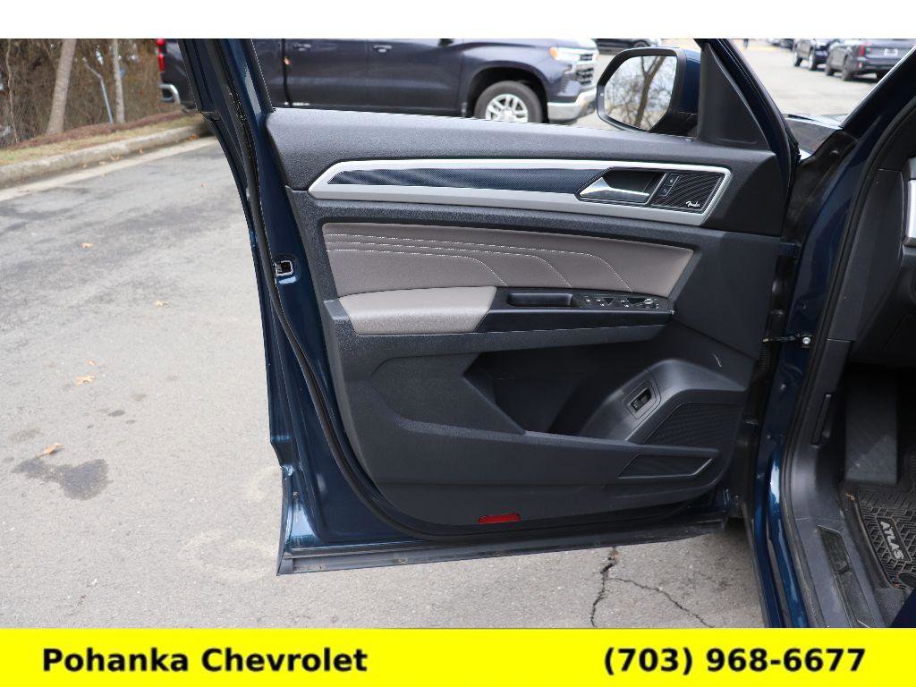 Used 2021 Volkswagen Atlas Cross Sport SEL Premium R-Line image 21