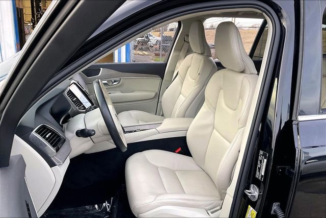 Used 2024 Volvo XC90 B6 Plus w/ Protection Package Premier image 25