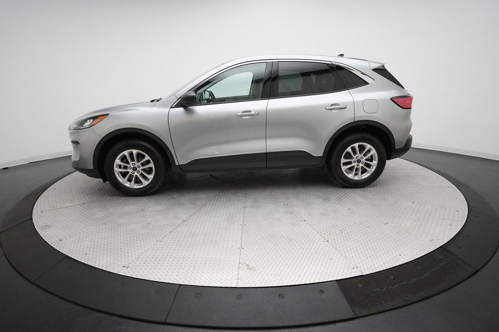 Used 2022 Ford Escape SE w/ Cold Weather Package image 23